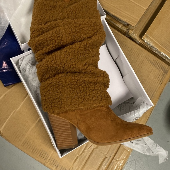 🍀St Patrick’s Sale🍀BrownBeauties NEW Bounty FauxFur Sherpa TallHeeled Boots NIB - Picture 14 of 15